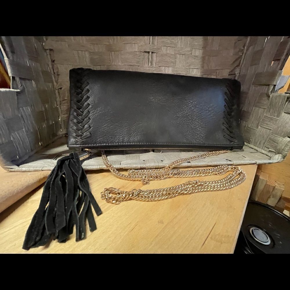 Black Pleather Braided Crossover Purse